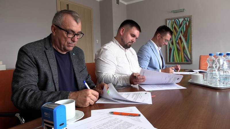 Umowa na modernizację Tomickiego podpisana